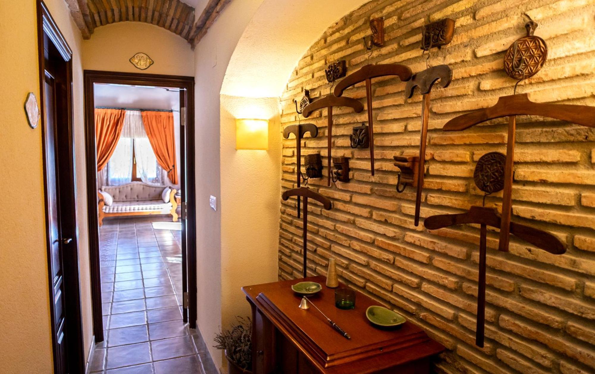 Eco Hotel Con Encanto Masia La Mota B&B Alcoy Exterior photo